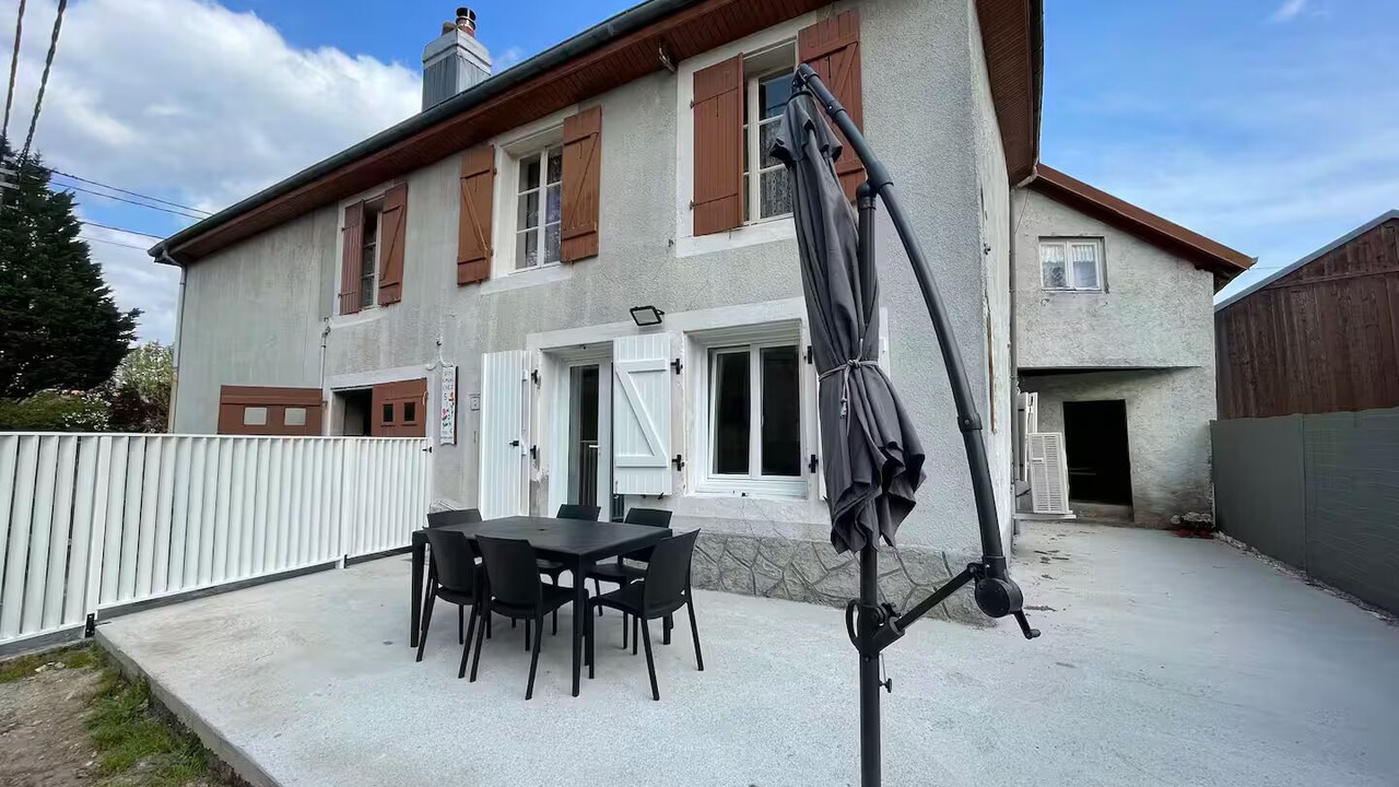 Photo of Outdoor in Celles-sur-Plaine