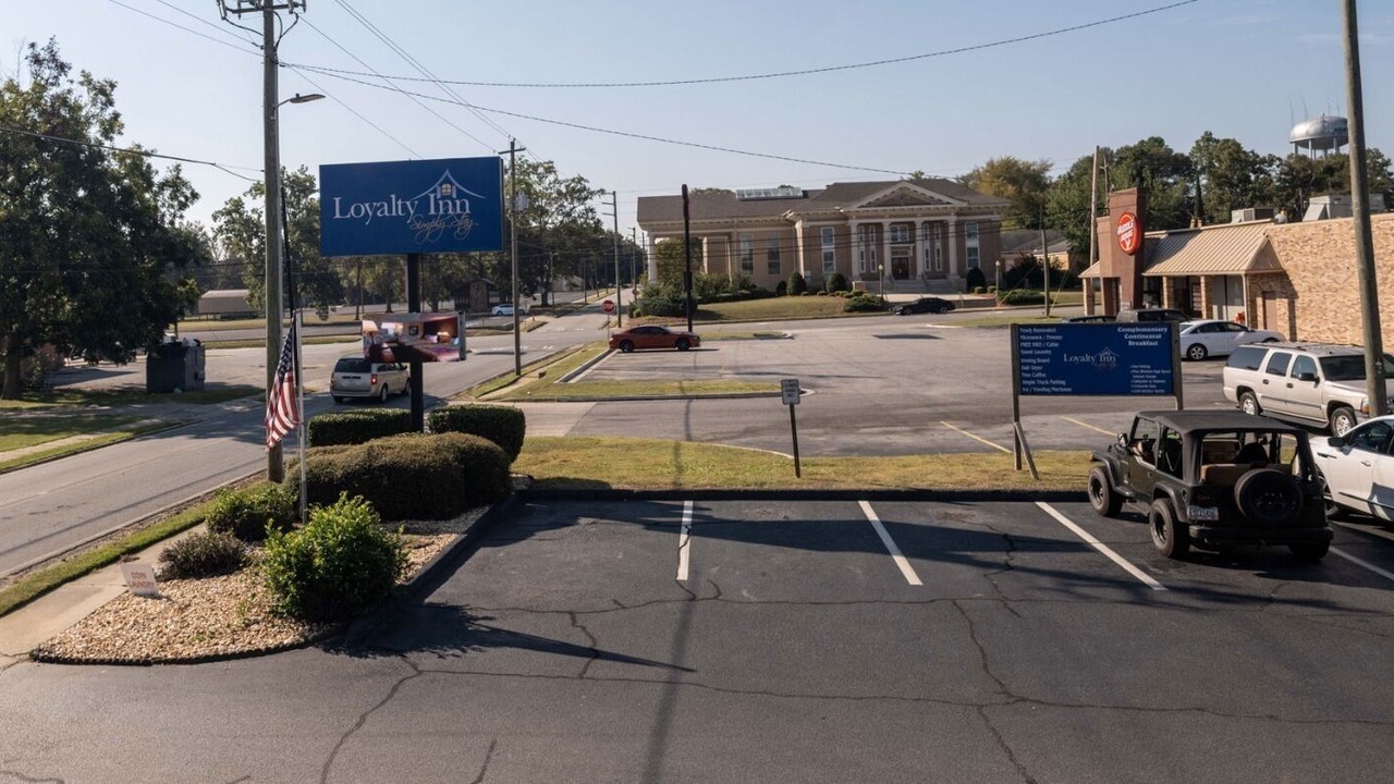 Photo of Others in Hawkinsville
