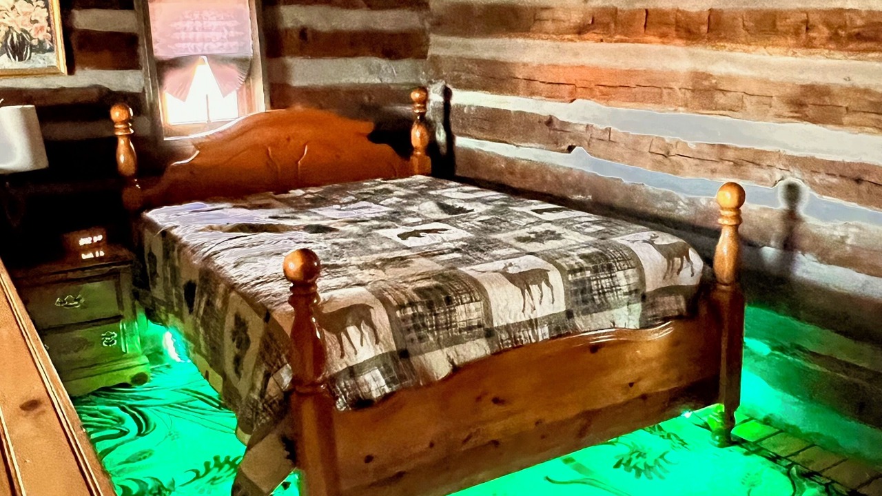 Photo of Bedroom in Stokes