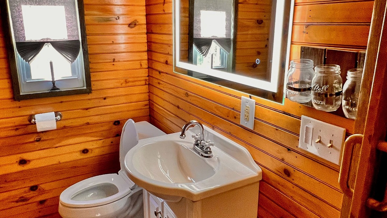 Photo of Bathroom in Stokes