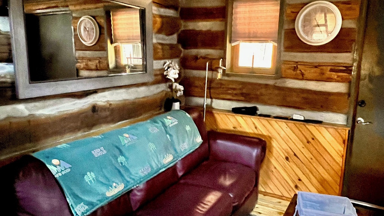 Photo of Livingroom in Stokes