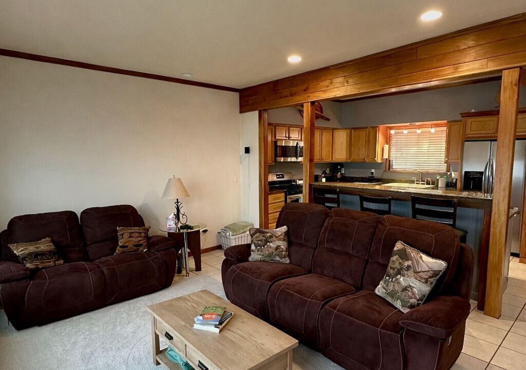 Photo of Livingroom in Wasilla