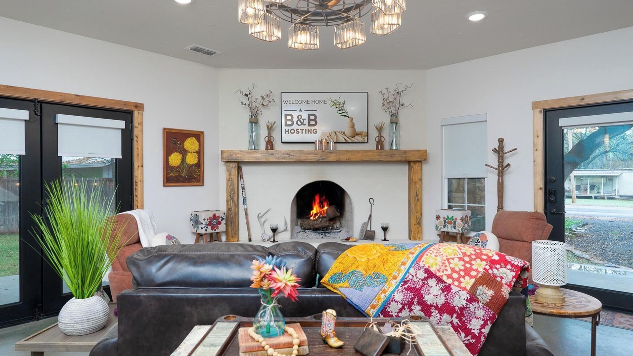 Photo of Livingroom in Buffalo Gap