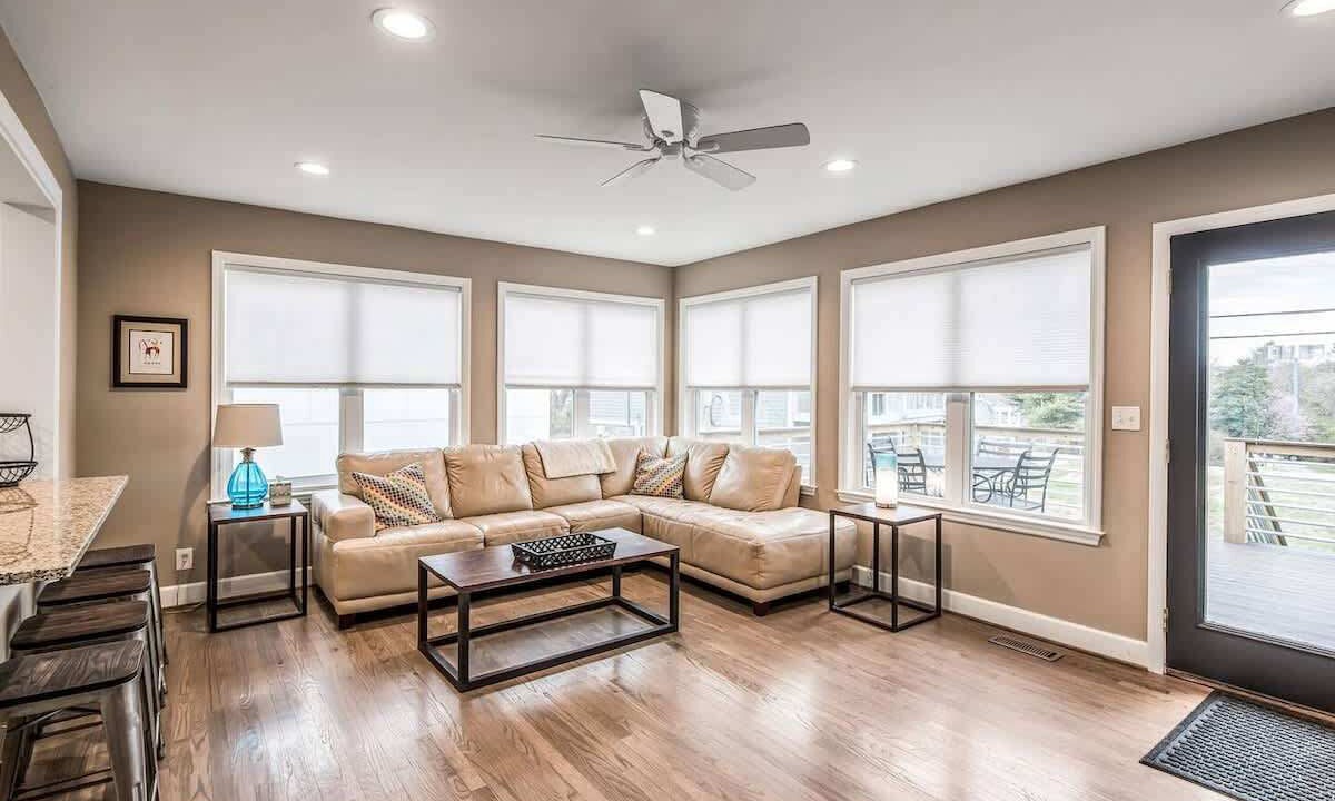 Photo of Livingroom in Berry Hill