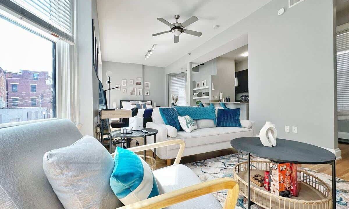 Photo of Others in Over-the-Rhine