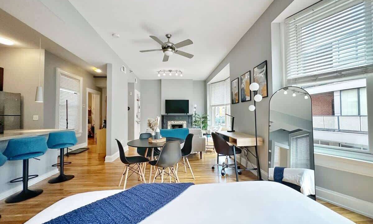 Photo of Others in Over-the-Rhine