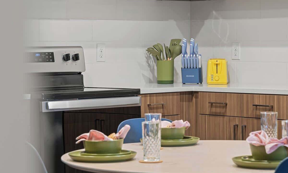 Photo of Kitchen in Eighth Avenue