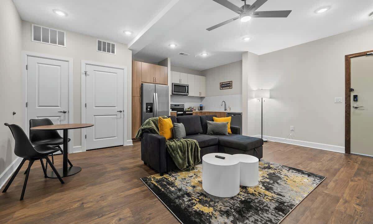 Photo of Bedroom in Eighth Avenue