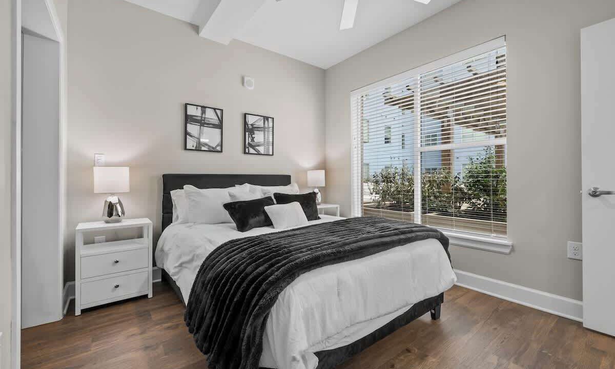 Photo of Bedroom in Eighth Avenue