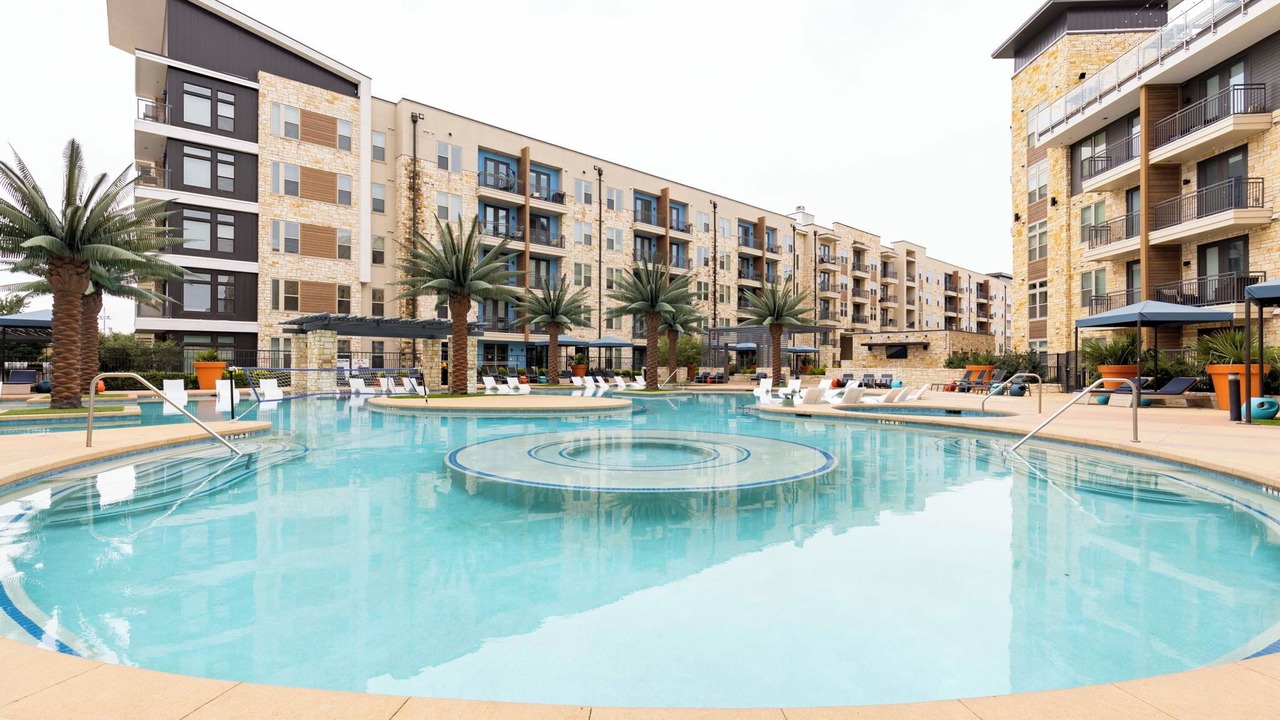 Photo of Outdoor in Addison