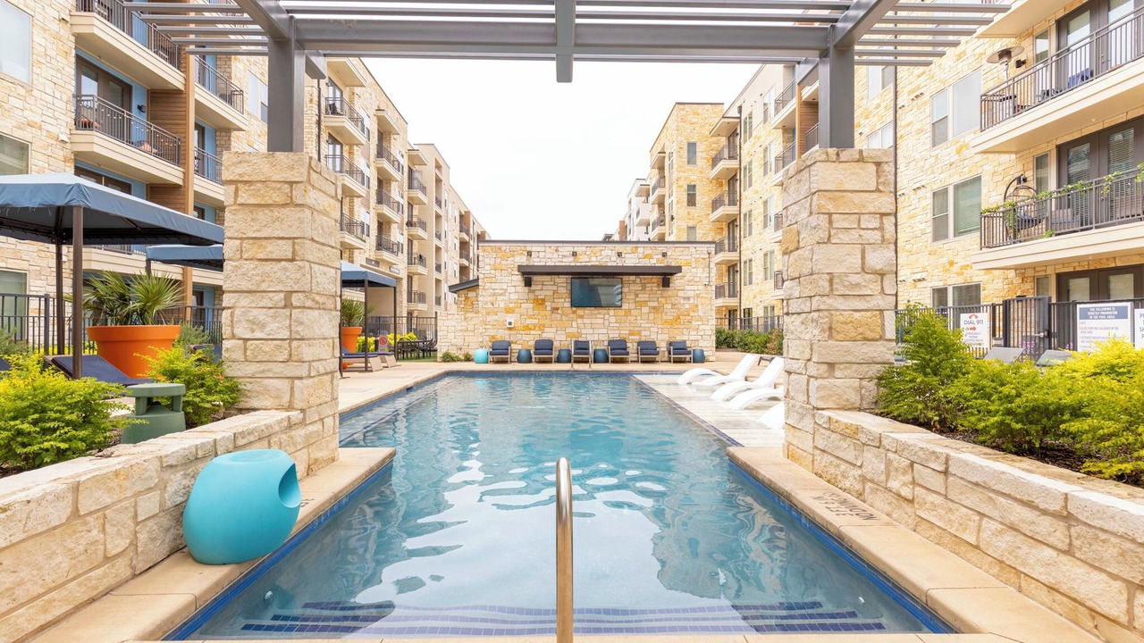 Photo of Outdoor in Addison