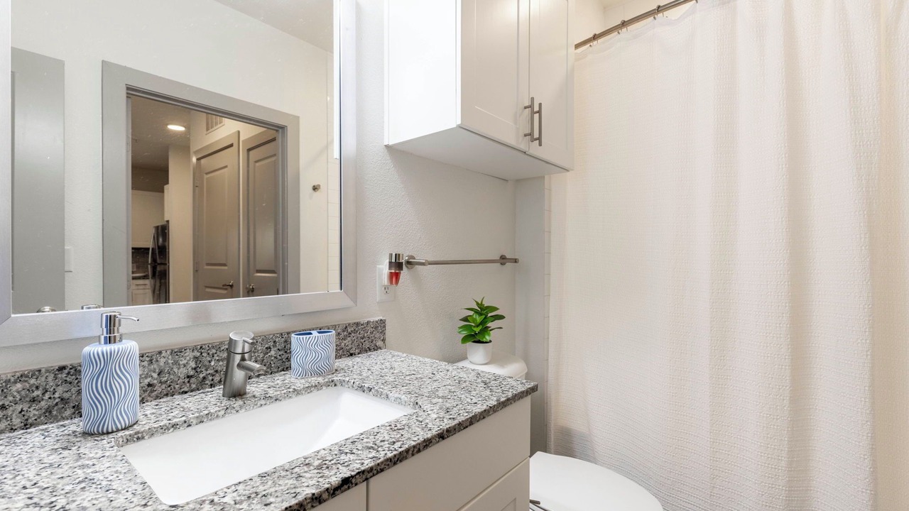 Photo of Bathroom in Addison