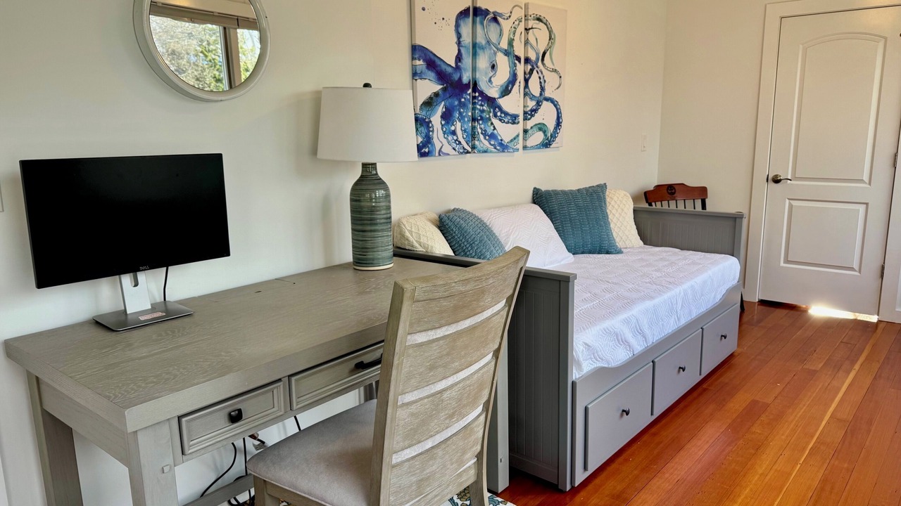 Photo of Bedroom in Groton Long Point