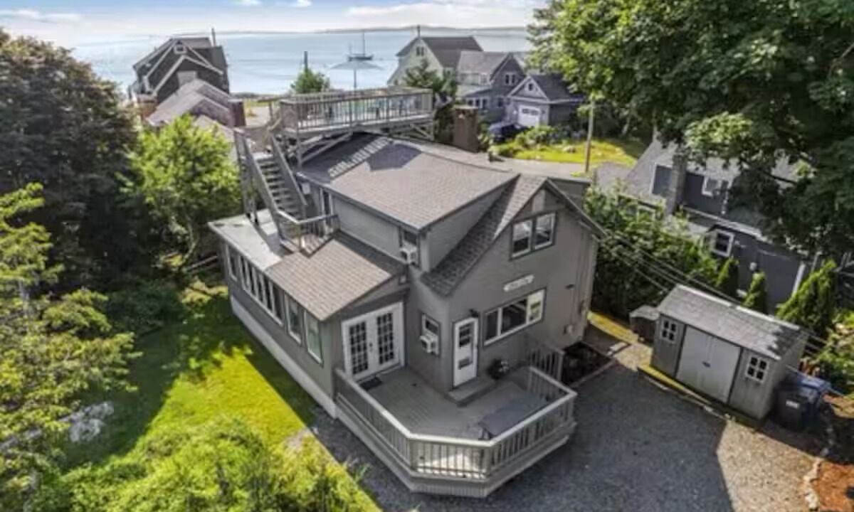 Photo of Outdoor in Groton Long Point