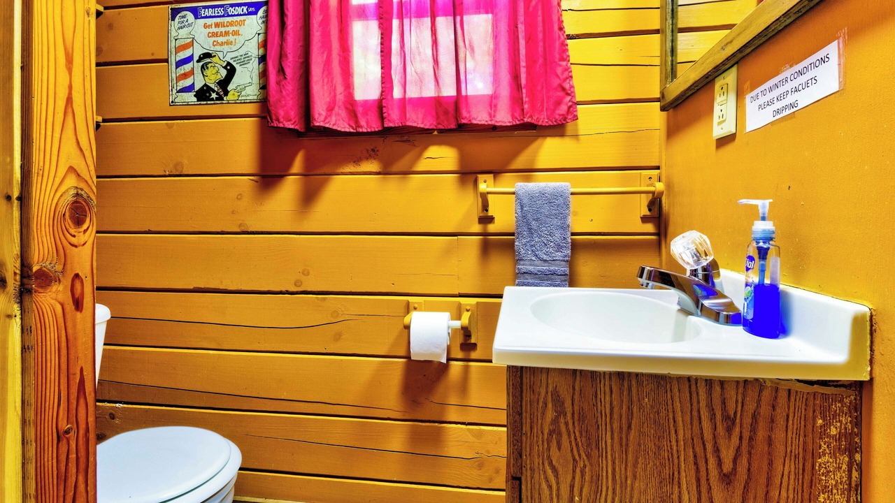 Photo of Bathroom in Cherokee