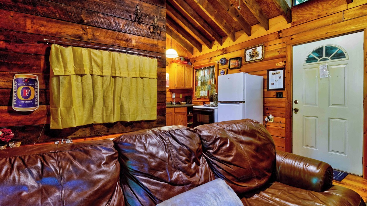 Photo of Livingroom in Cherokee