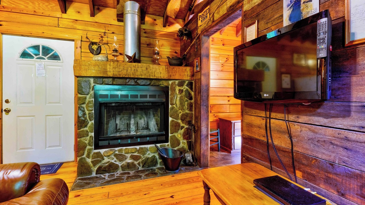Photo of Livingroom in Cherokee
