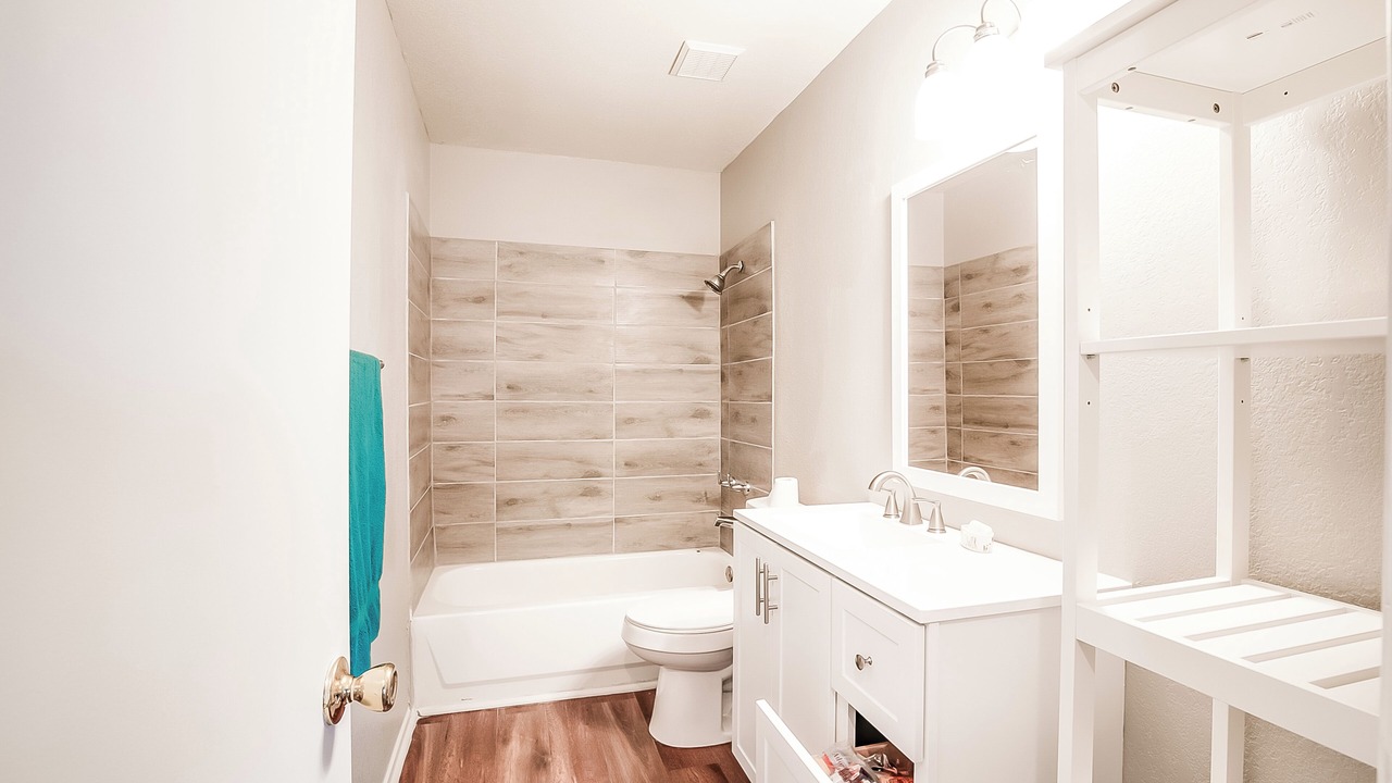 Photo of Bathroom in Killeen