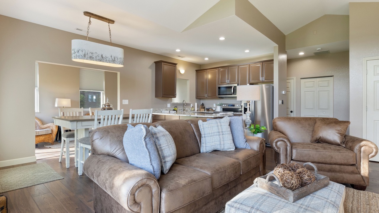 Photo of Livingroom in Camdenton