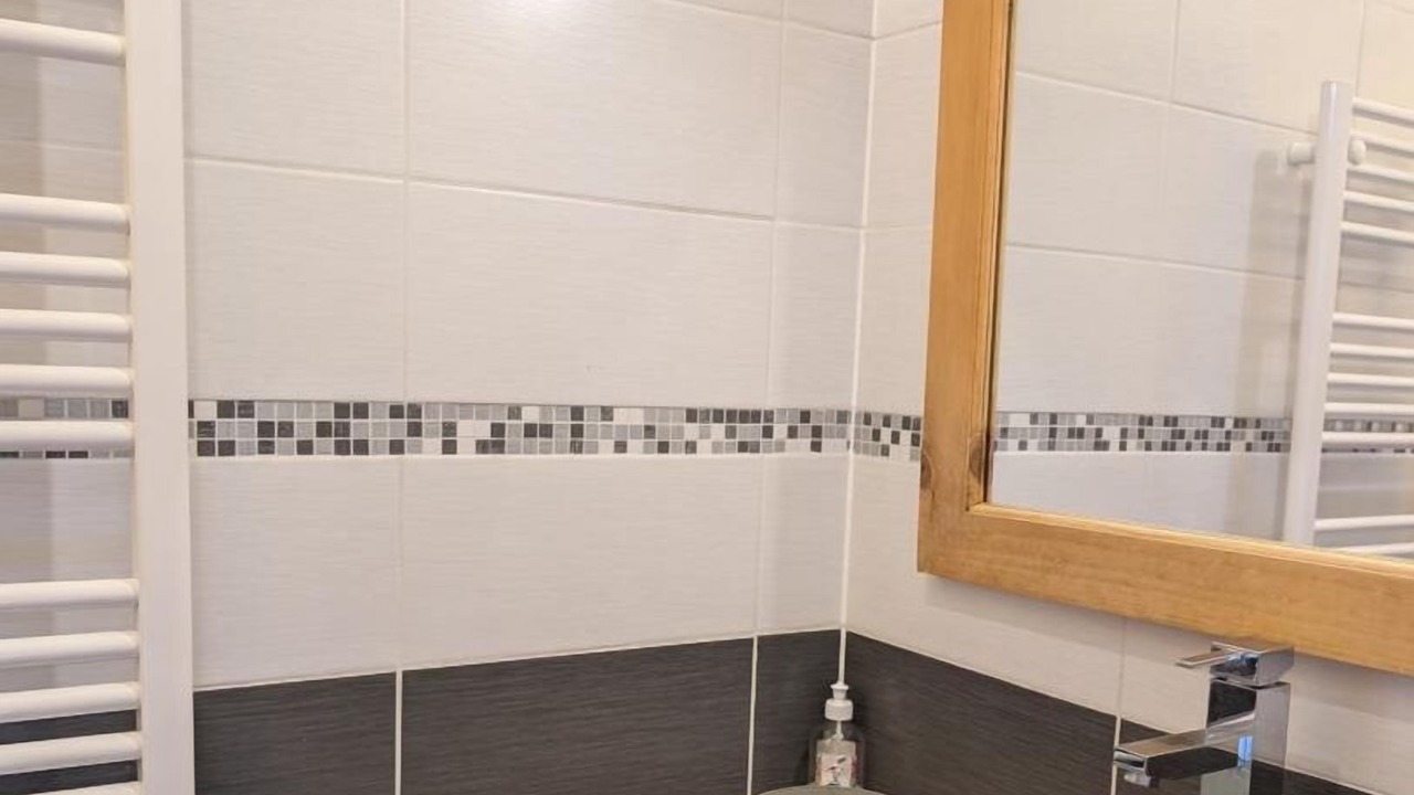 Photo of Bathroom in Fleurie