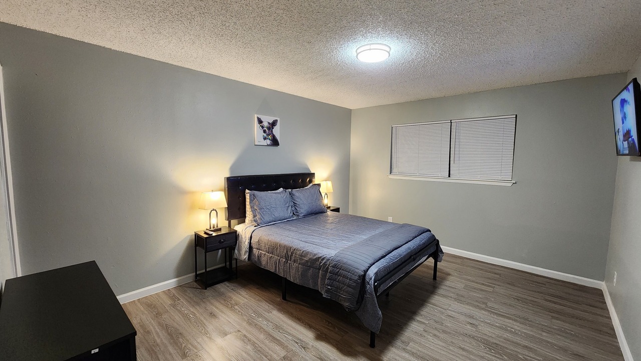 Photo of Bedroom in Biggs Field