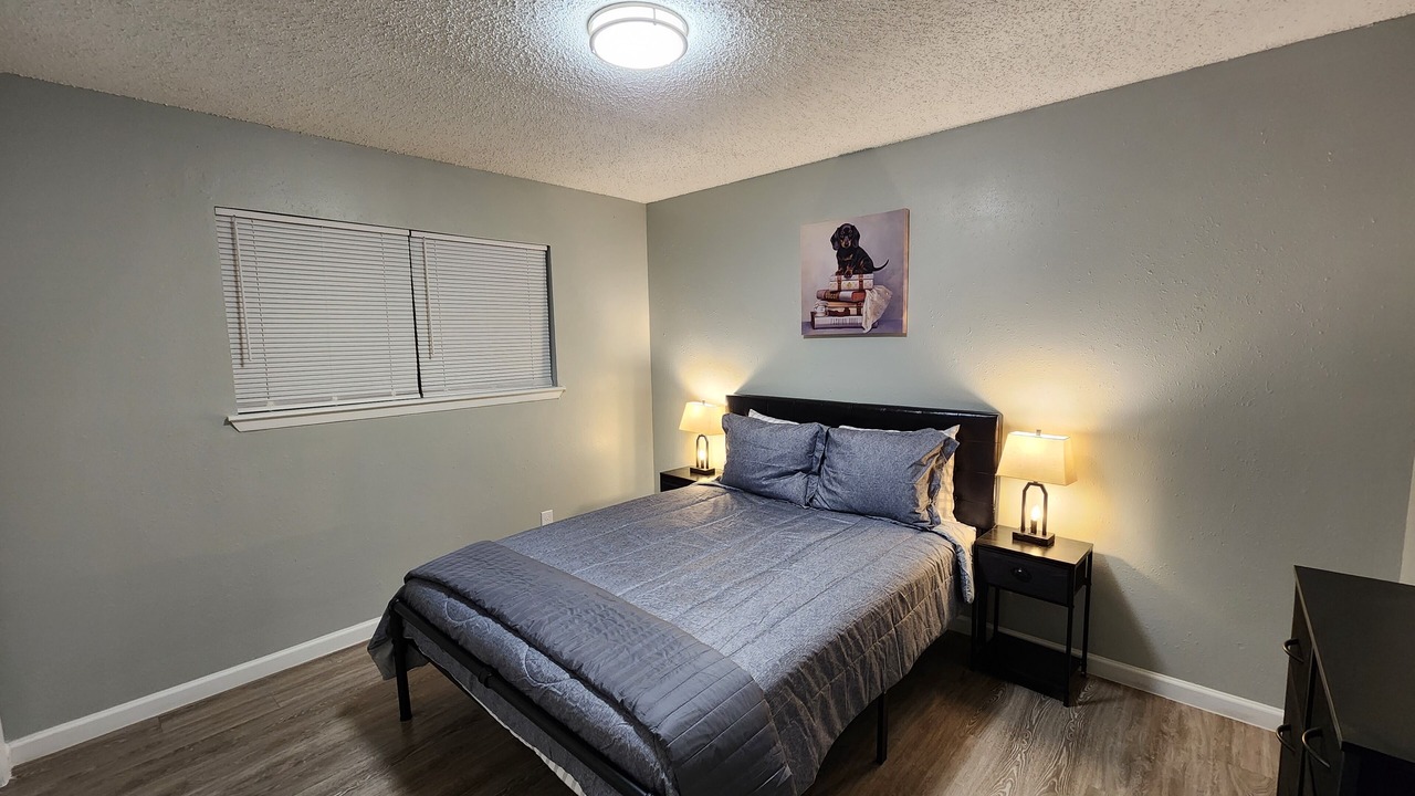 Photo of Bedroom in Biggs Field