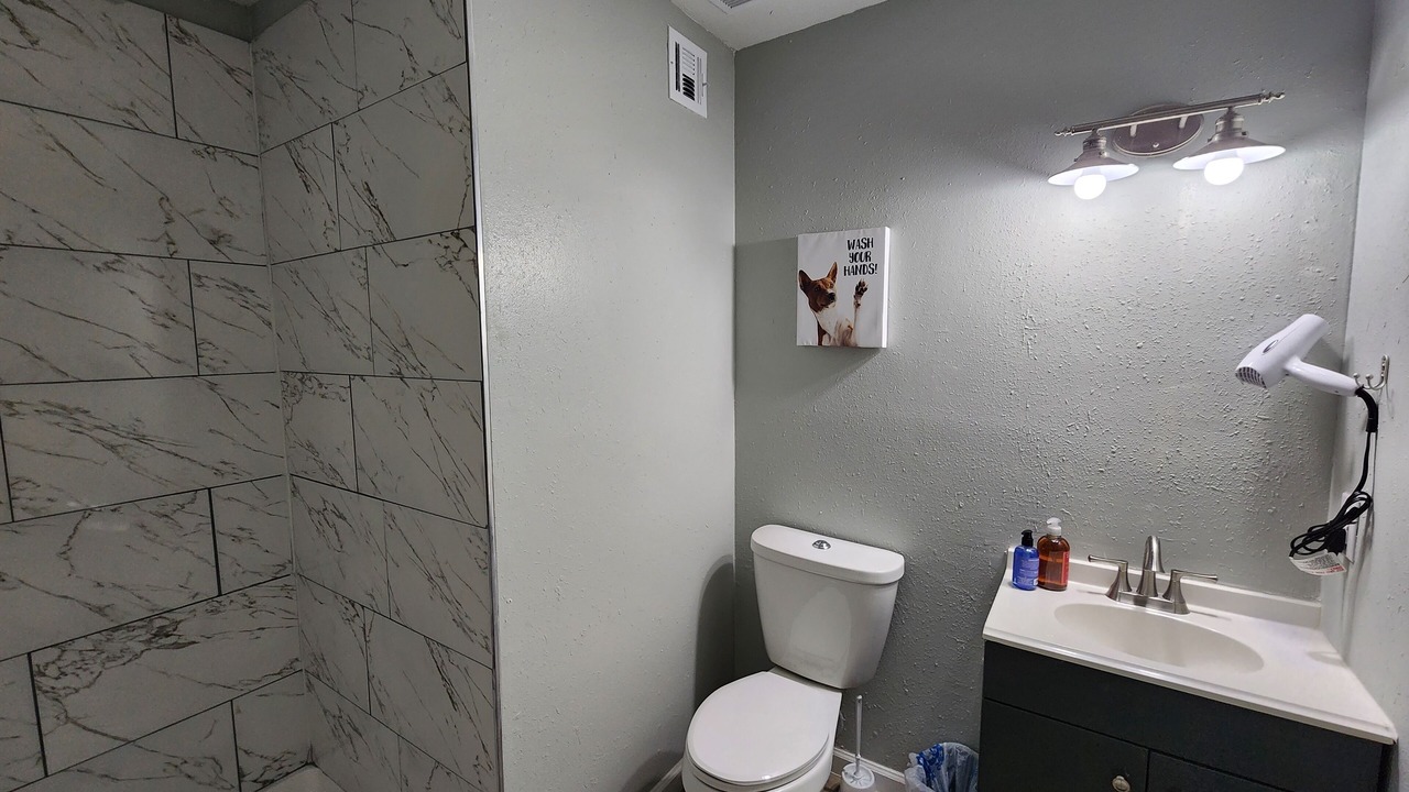 Photo of Bathroom in Biggs Field