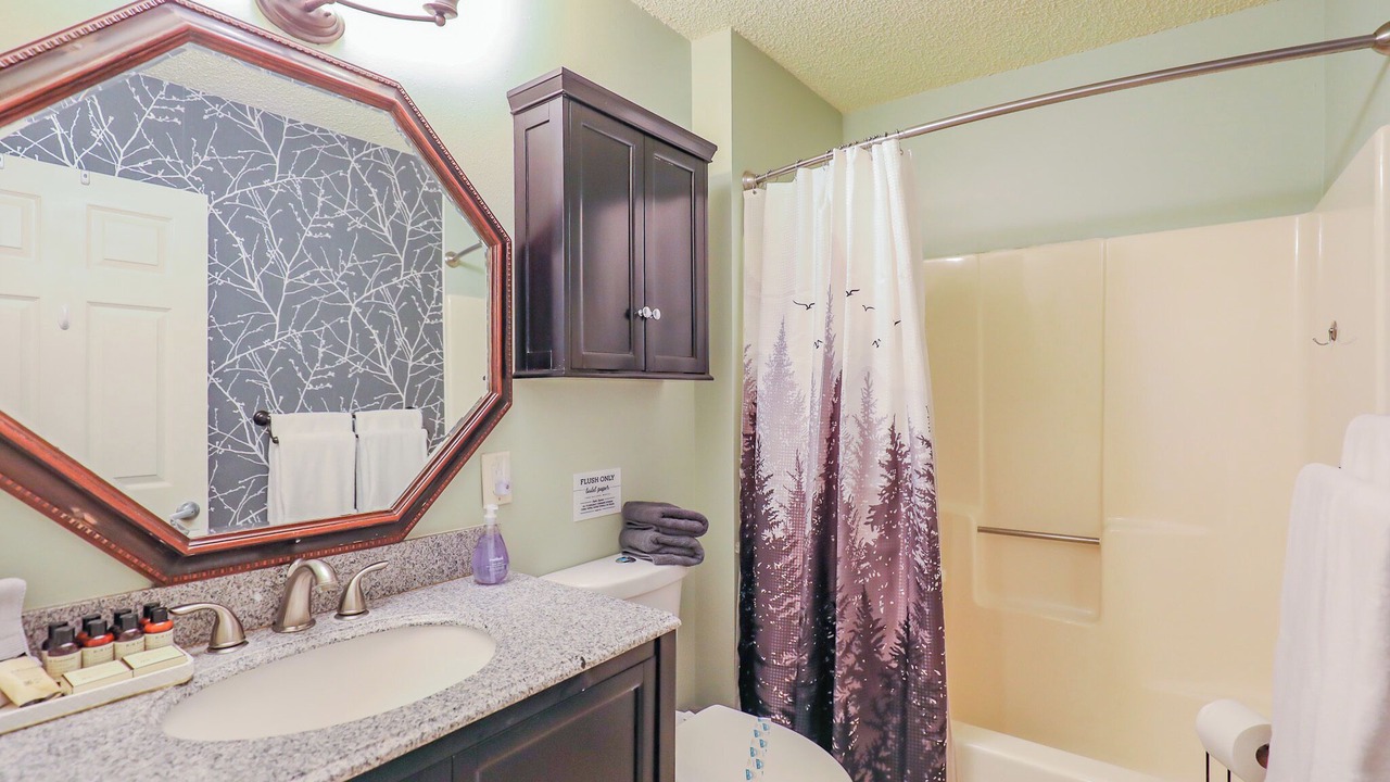 Photo of Bathroom in Cloudcroft