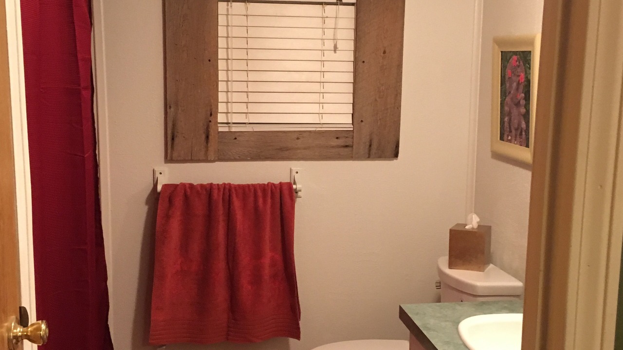 Photo of Bathroom in Grainger County