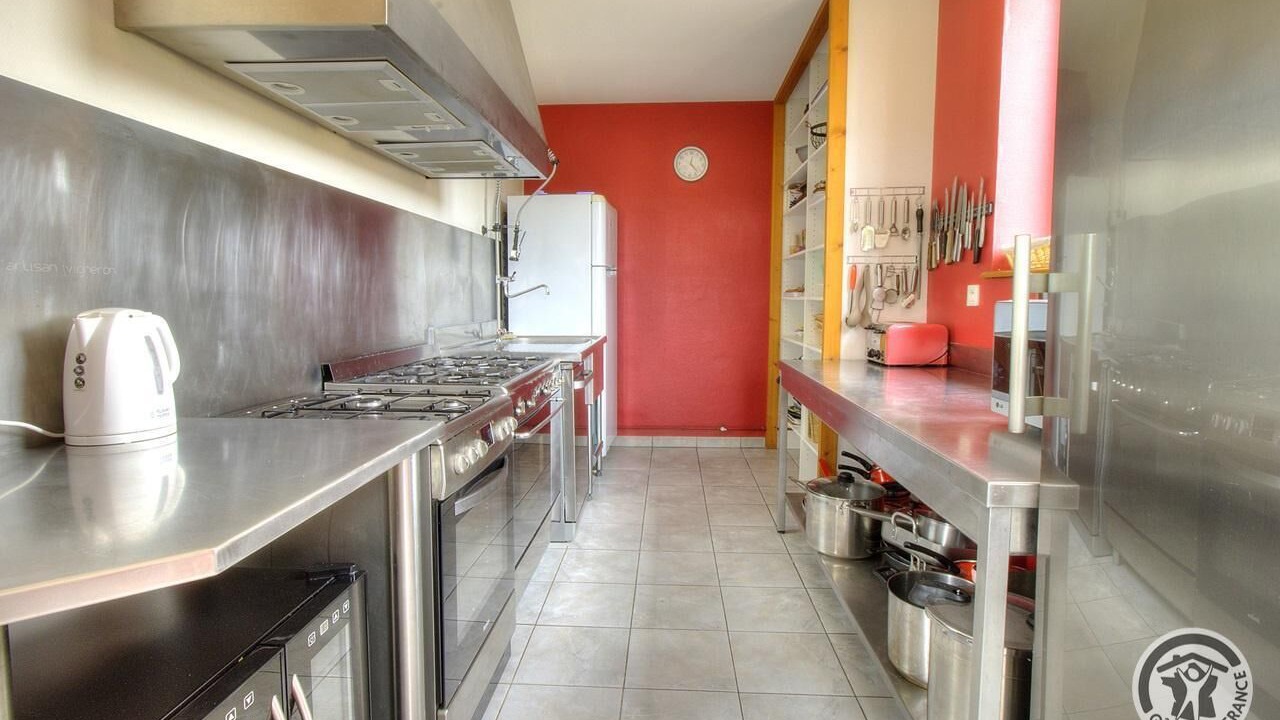 Photo of Kitchen in Fleurie