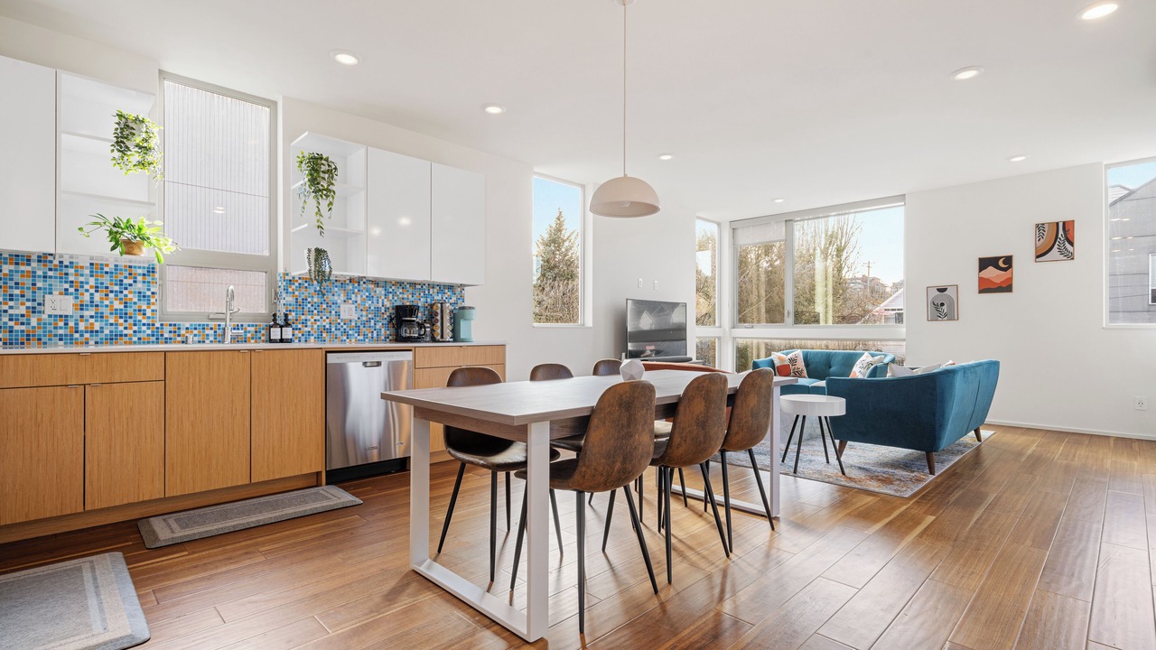 Photo of Others in Central District