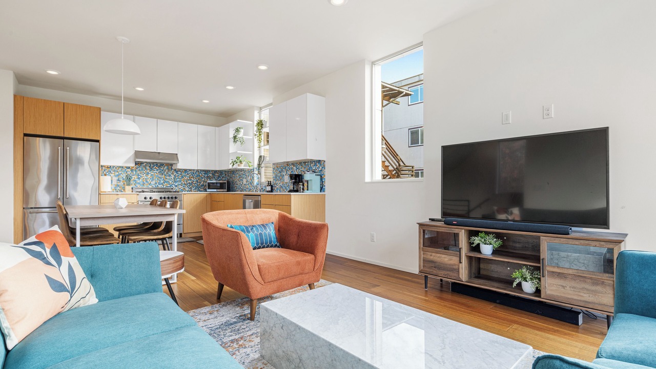 Photo of Livingroom in Central District