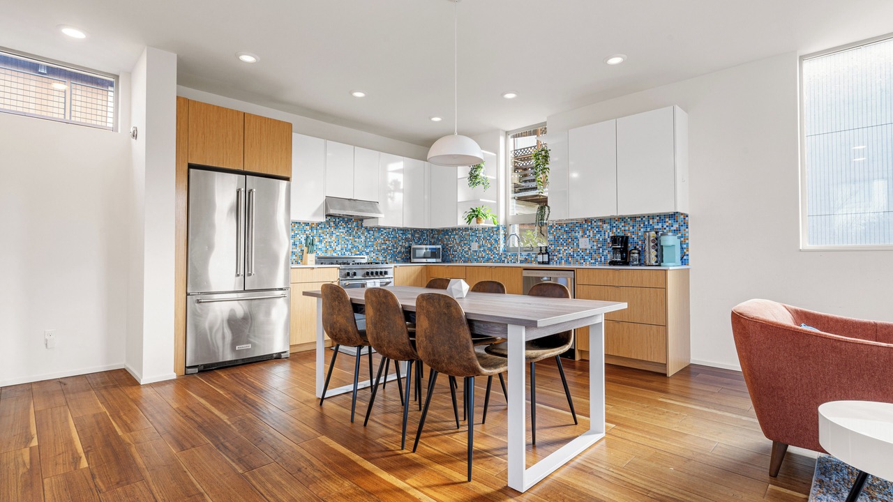 Photo of Kitchen in Central District