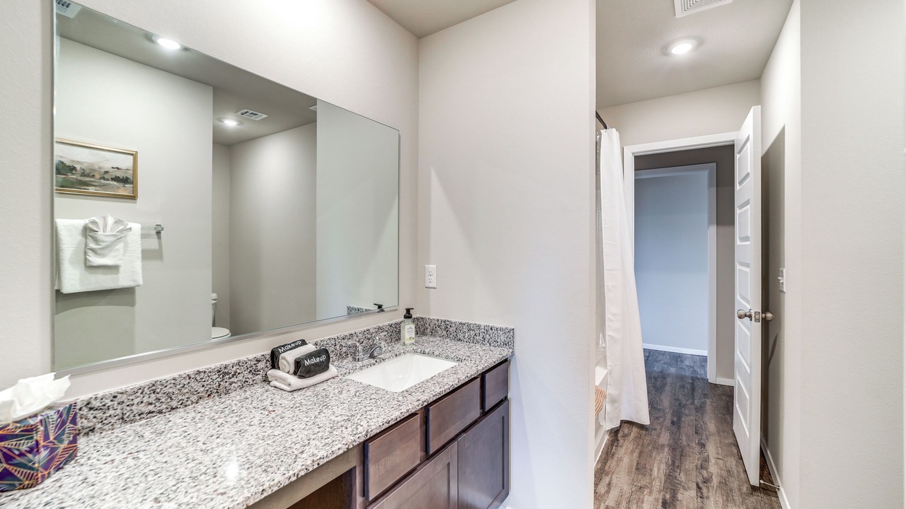 Photo of Bathroom in Broken Arrow