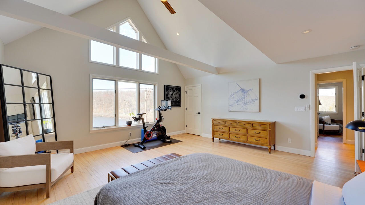 Photo of Bedroom in Lake Carmel