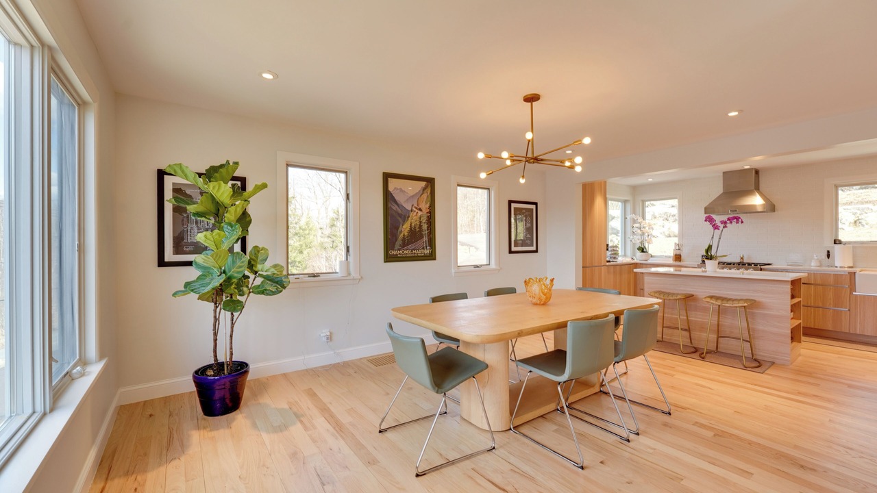 Photo of Bedroom in Lake Carmel