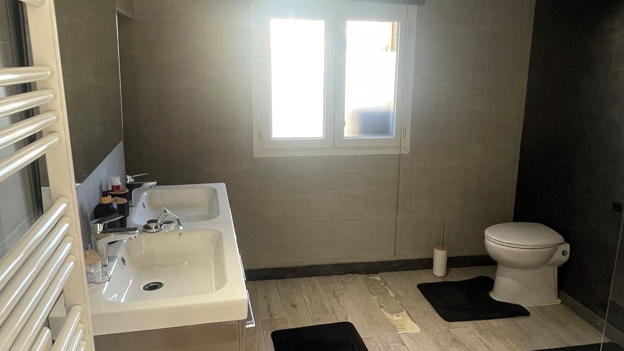 Photo of Bathroom in Naours