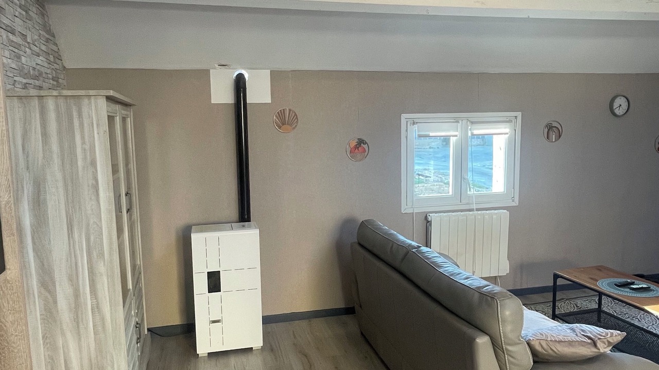 Photo of Livingroom in Naours