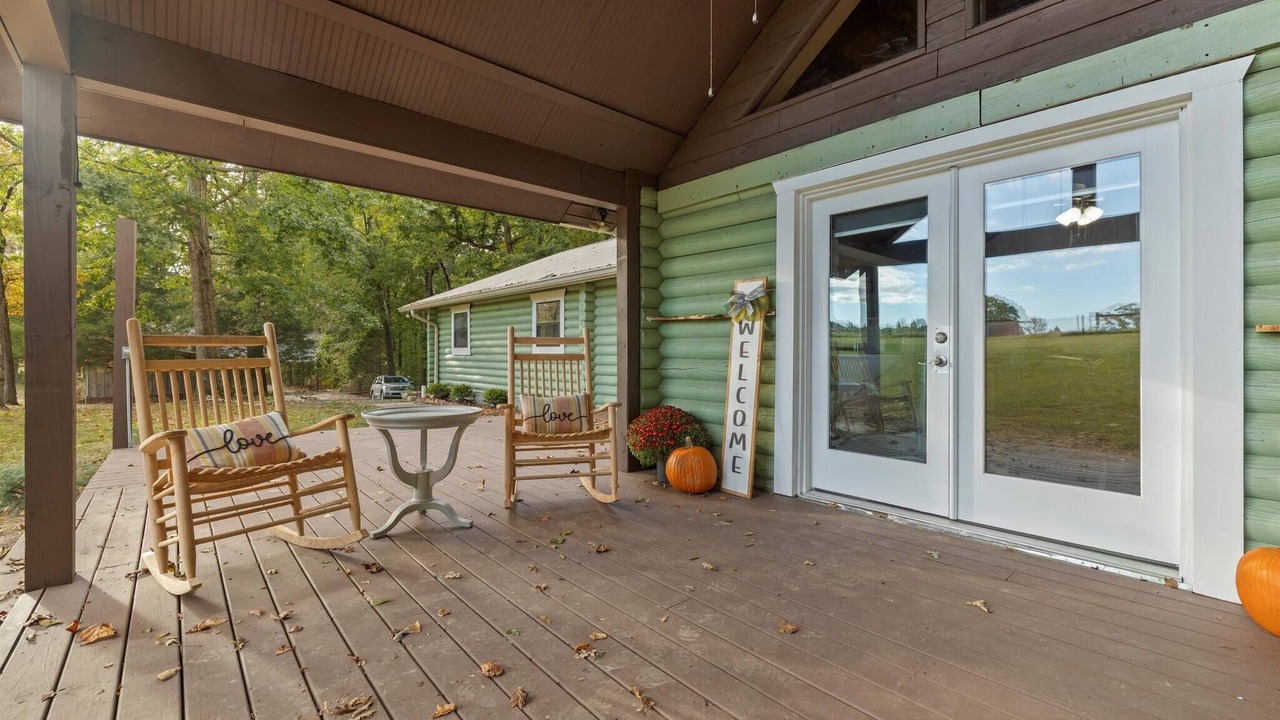 Photo of Patio Balcony in LaFayette