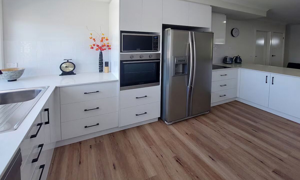 Photo of Kitchen in Yarrawonga