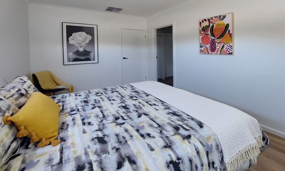 Photo of Bedroom in Yarrawonga