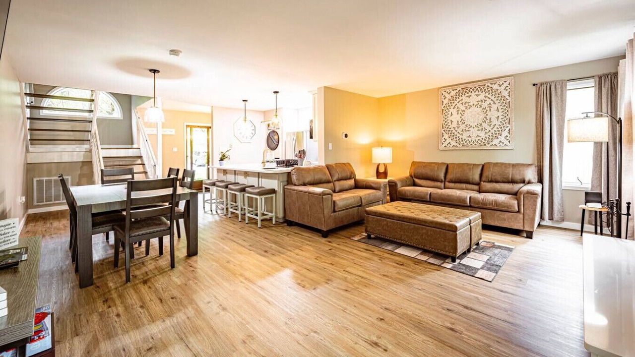 Photo of Livingroom in East Stroudsburg