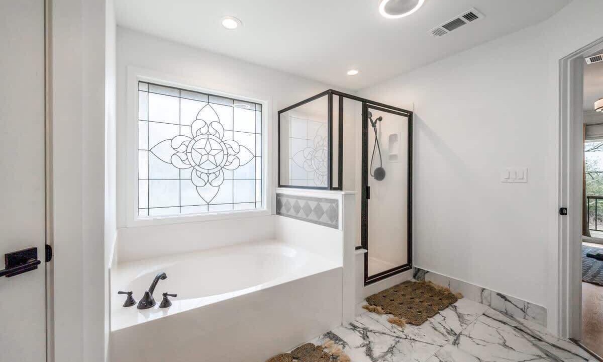 Photo of Bathroom in West Oak Hill