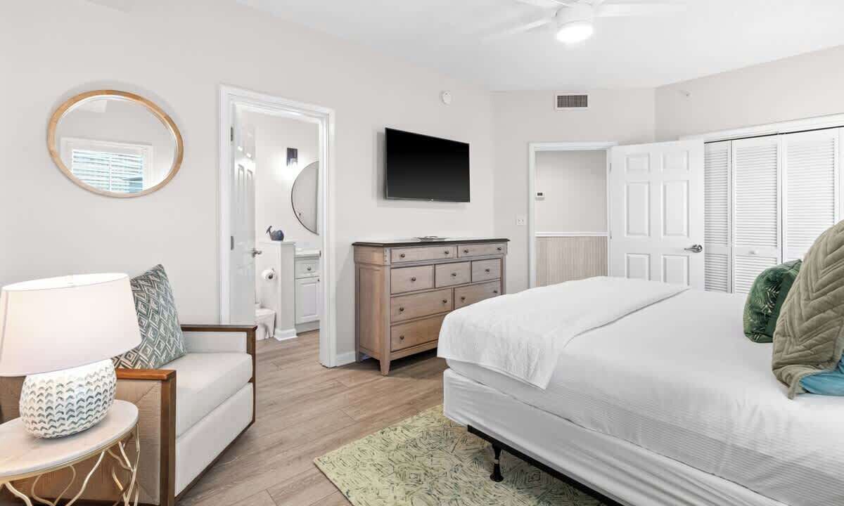 Photo of Bedroom in Miramar