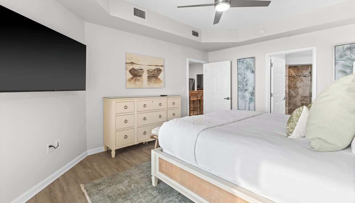 Photo of Bedroom in Miramar
