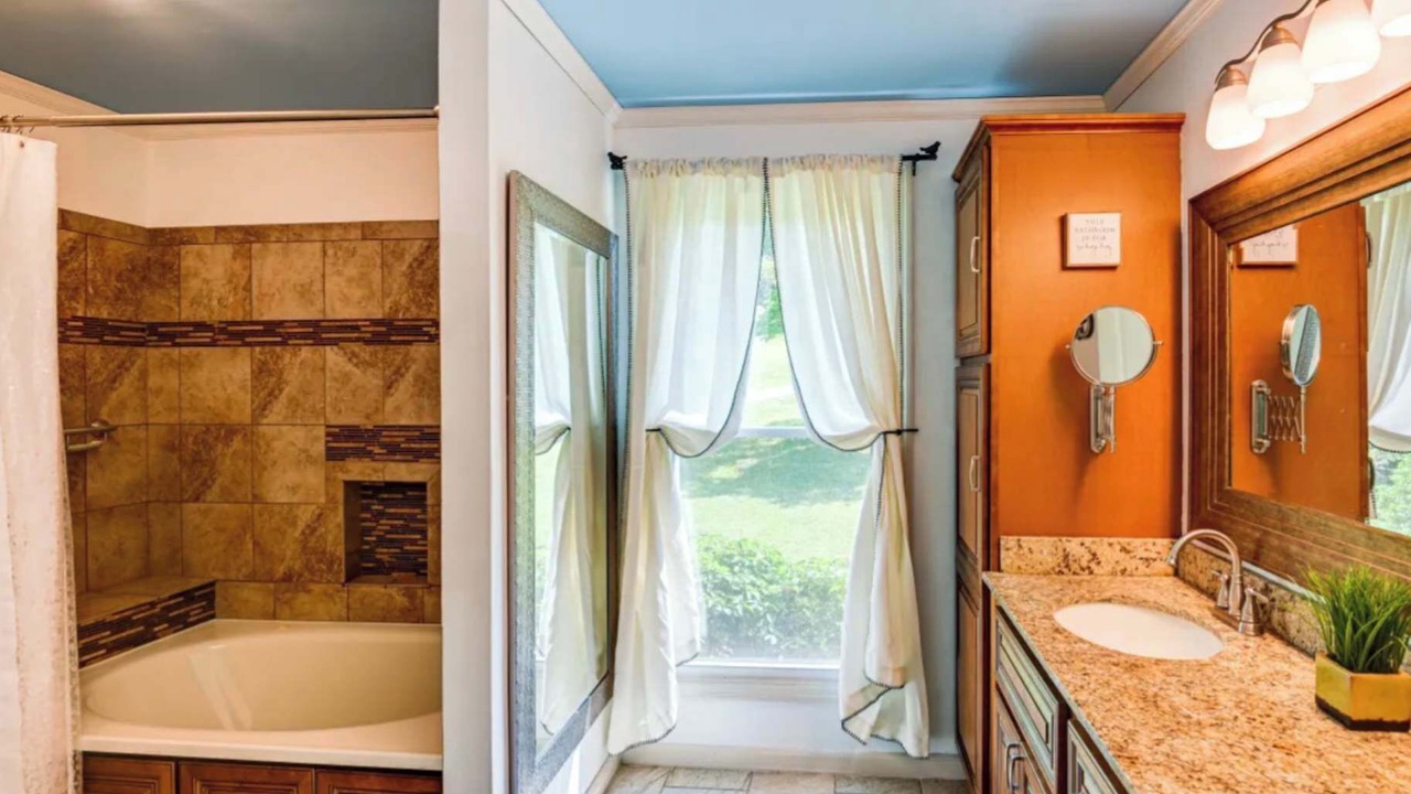 Photo of Bathroom in Whites Creek