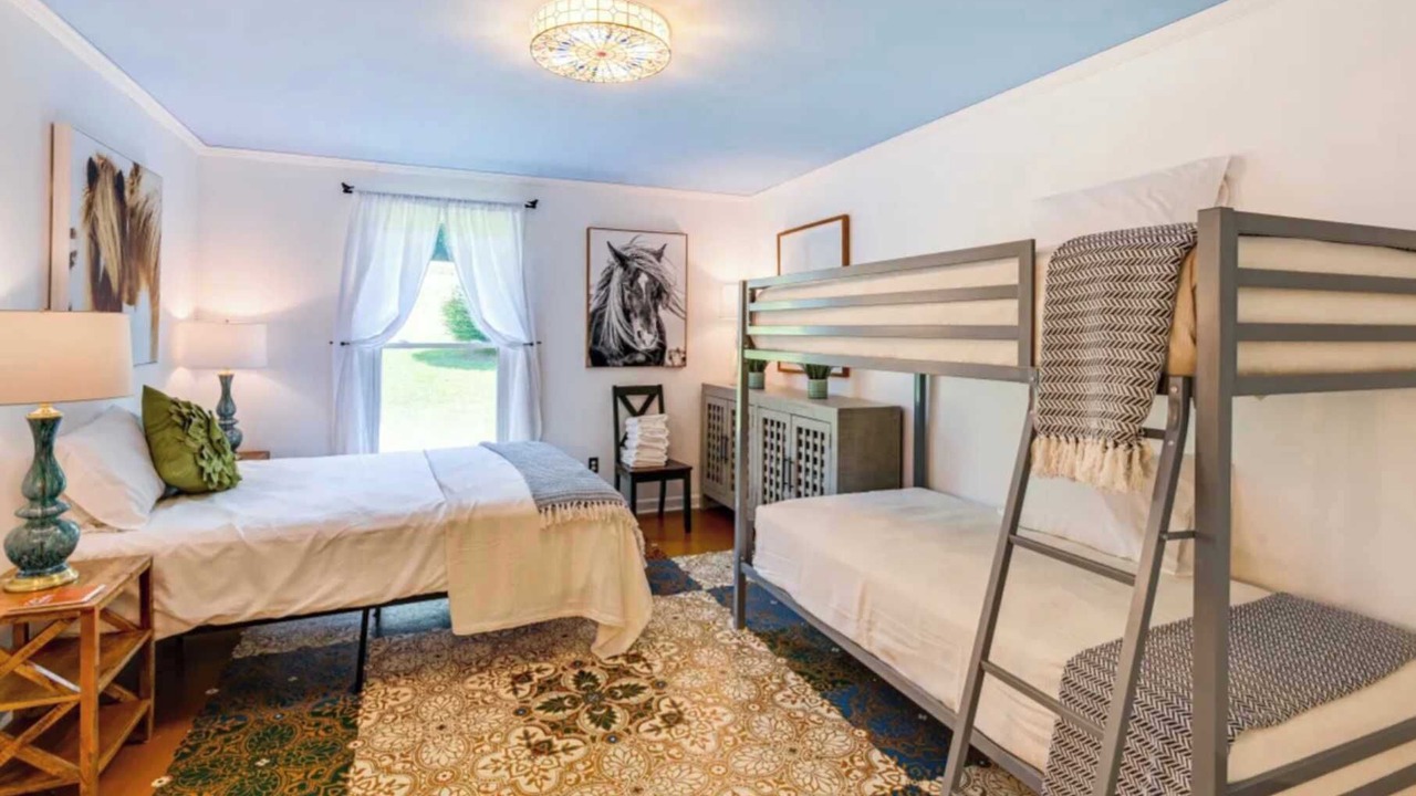 Photo of Bedroom in Whites Creek