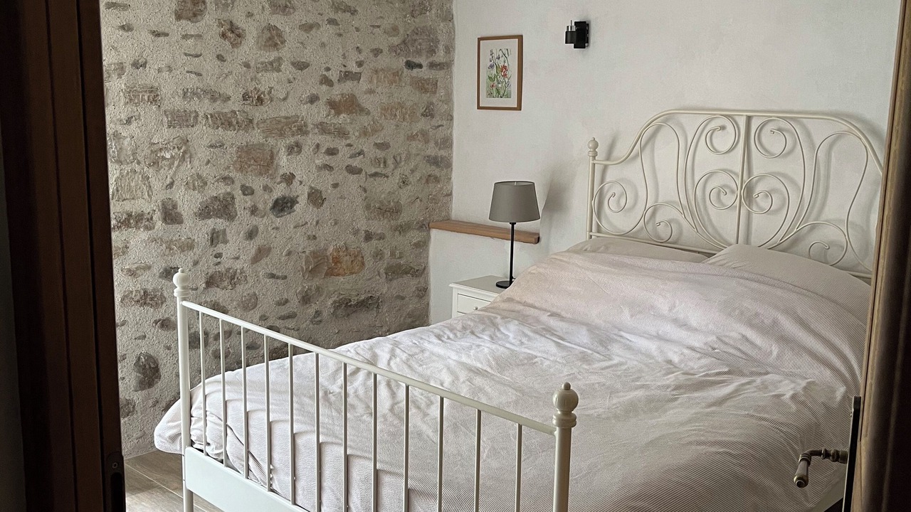 Photo of Bedroom in Villemagne-l'Argentiere