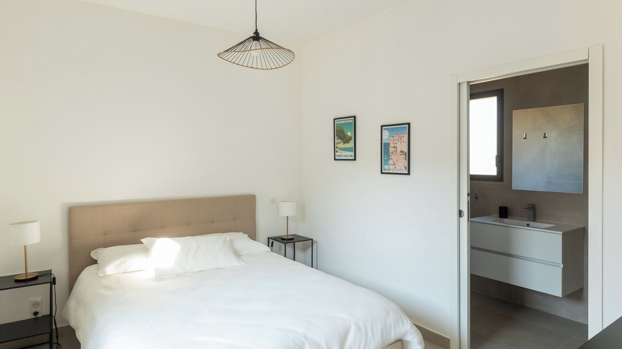 Photo of Bedroom in Ghisonaccia