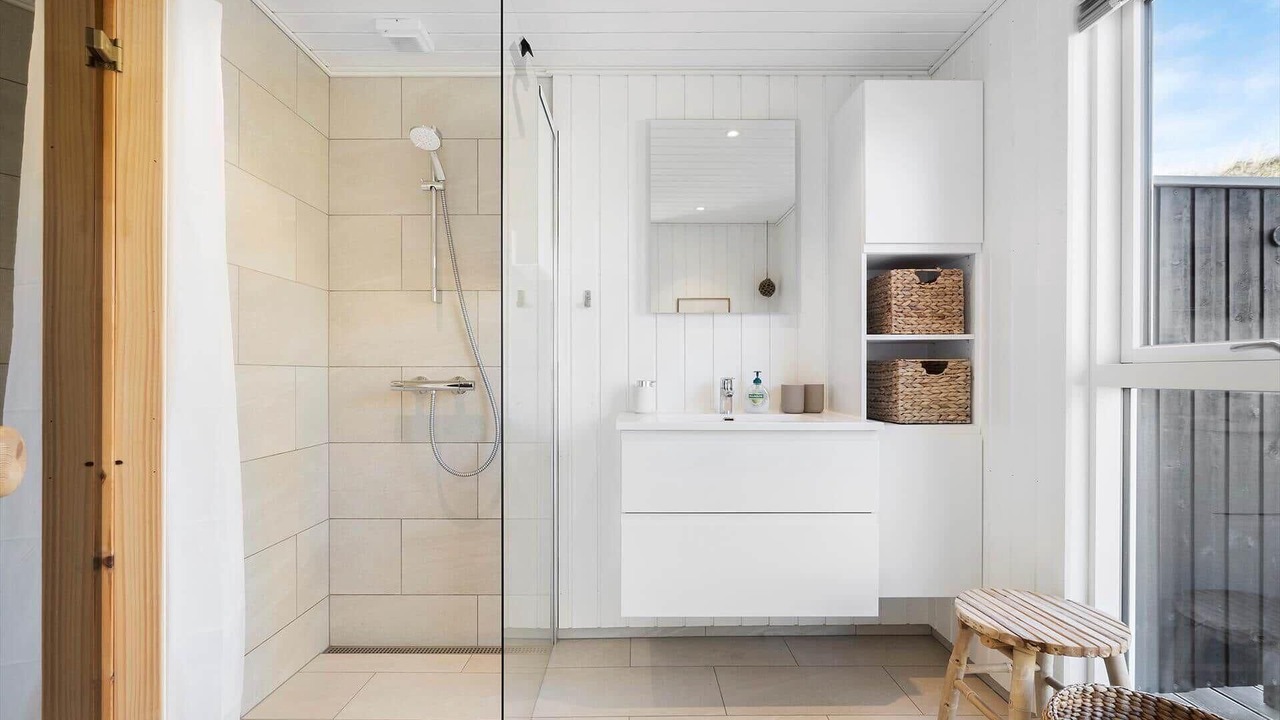 Photo of Bathroom in Haurvig